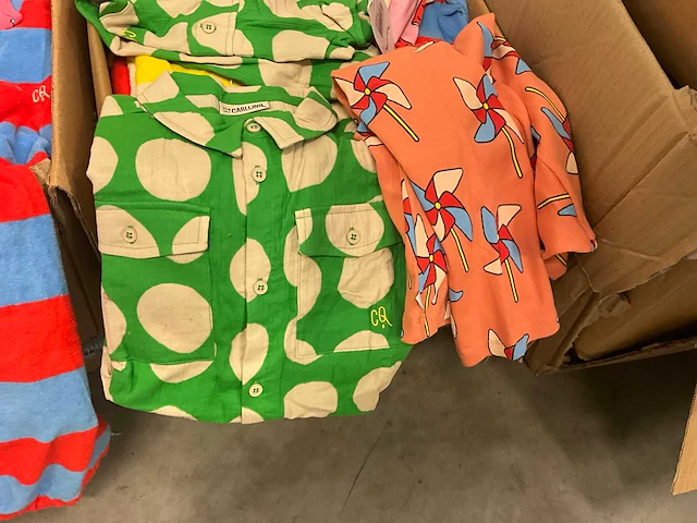 Partij kinderkleding - afbeelding 3 van  9