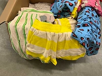 Partij kinderkleding - afbeelding 2 van  9