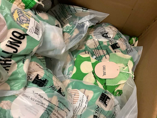 Partij kinderkleding - afbeelding 4 van  14