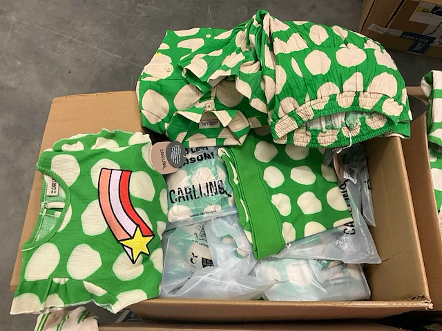 Partij kinderkleding - afbeelding 12 van  14