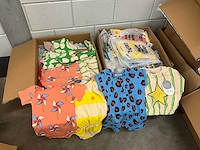 Partij kinderkleding - afbeelding 1 van  10