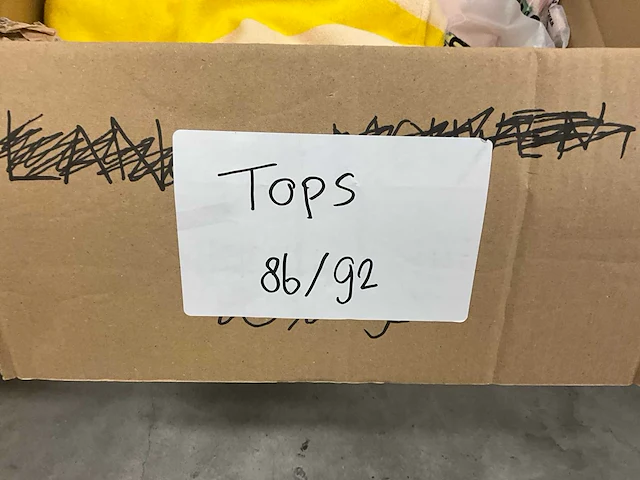 Partij kinderkleding - afbeelding 10 van  10