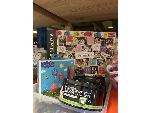 Partij kinderspeelgoed w.o. peppa pig, jumbo - afbeelding 3 van  5