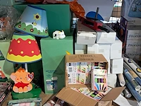 Partij kinderspeelgoed - afbeelding 13 van  26