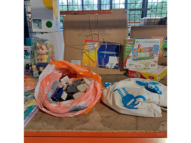 Partij kinderspeelgoed - afbeelding 20 van  26