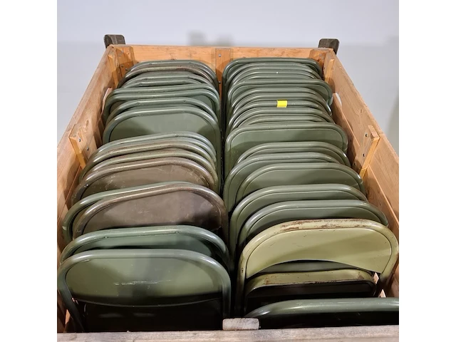 Partij klapstoelen - afbeelding 5 van  5