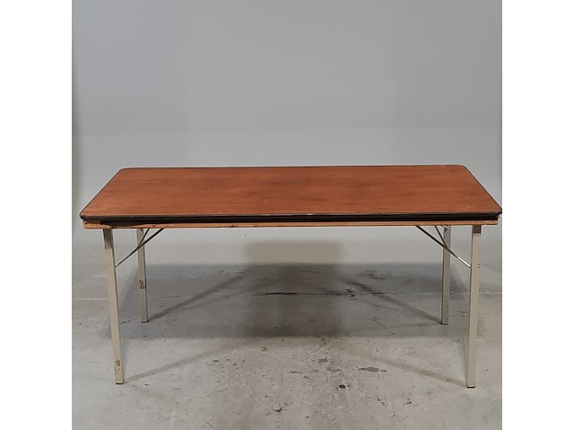 Partij klaptafels - afbeelding 1 van  17