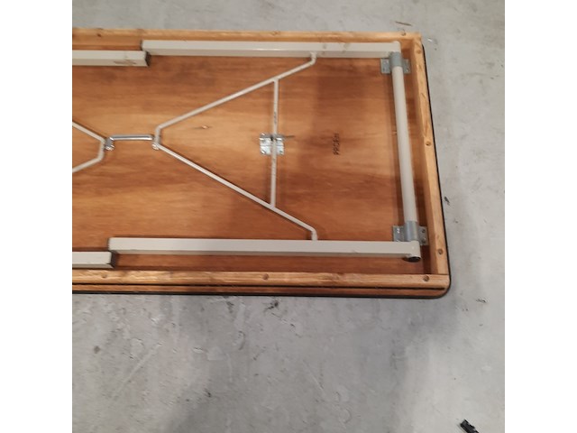 Partij klaptafels - afbeelding 15 van  17