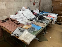 Partij kleding (110x) - afbeelding 1 van  19