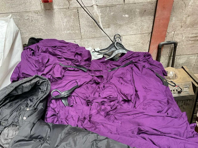 Partij kleding (120x) - afbeelding 11 van  21