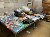 Partij kleding (120x) - afbeelding 1 van  21