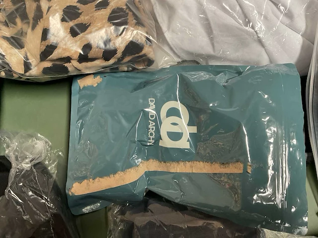 Partij kleding (150x) - afbeelding 15 van  19