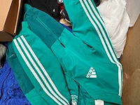 Partij kleding (350x) - afbeelding 9 van  10