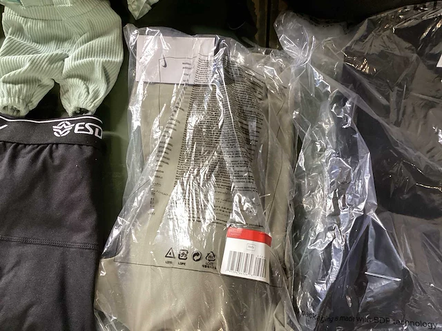 Partij kleding (50x) - afbeelding 14 van  17