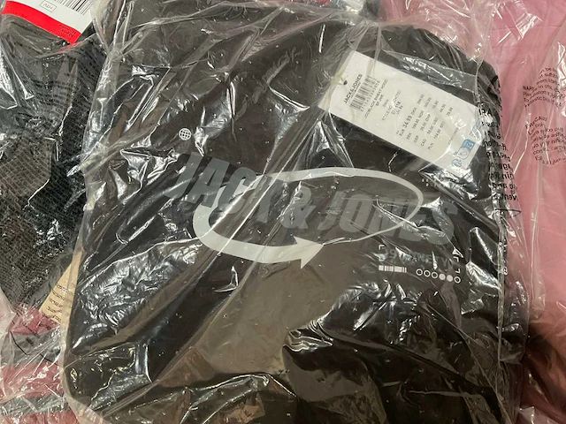 Partij kleding (80x) - afbeelding 12 van  17