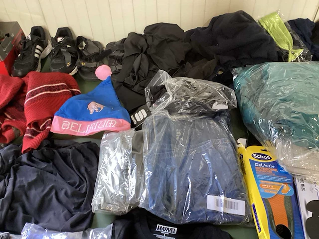 Partij kleding (ca. 100 st.) - afbeelding 14 van  23