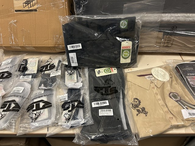 Partij kleding en accessoires voor paardensport ca. 25x rider pro, rts - afbeelding 4 van  11