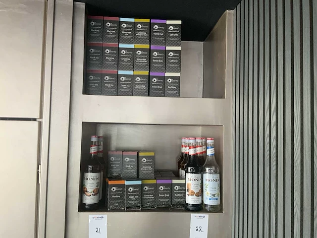 Partij koffie, thee en ijsaccesoires - afbeelding 1 van  4