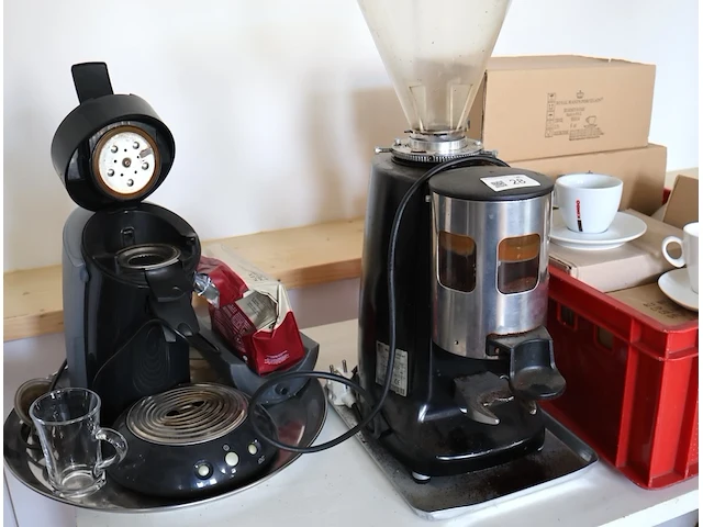 Partij koffie - afbeelding 2 van  4