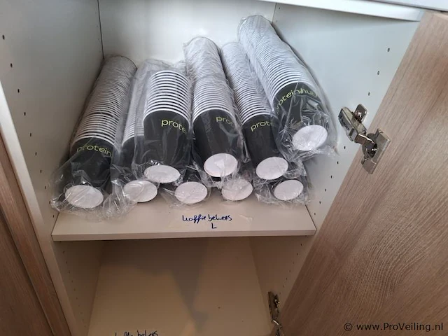 Partij koffiebekers - afbeelding 1 van  1