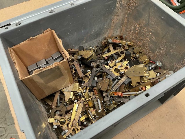 Partij koolborstels - afbeelding 1 van  4