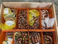 Partij koperen persfittingen - afbeelding 9 van  15