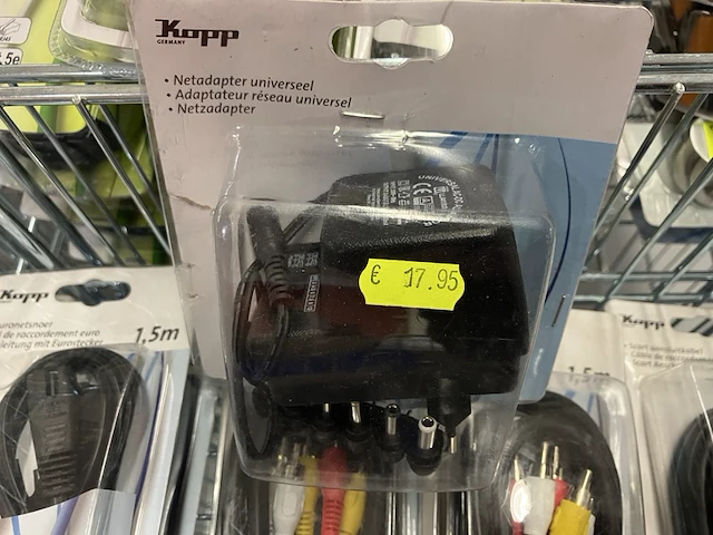 Partij kopp diverse kabels o.a. hdmi kabels - afbeelding 2 van  4