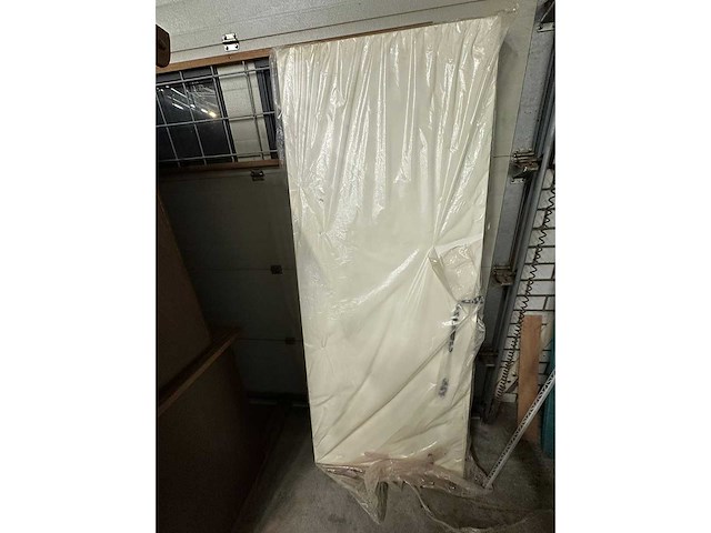 Partij kozijnen en deuren - afbeelding 7 van  16