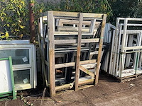 Partij kozijnen - afbeelding 1 van  5