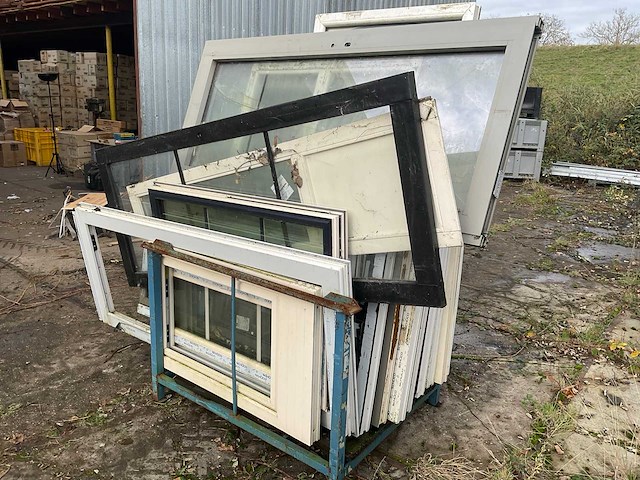 Partij kozijnen/deuren - afbeelding 5 van  6