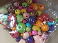 Partij kraaltjes voor oa armbenden en kettingen 20 zakjes a 100 stuks - afbeelding 3 van  7