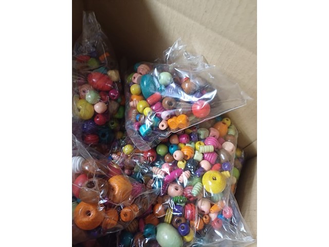 Partij kraaltjes voor oa armbenden en kettingen 20 zakjes a 100 stuks - afbeelding 7 van  7