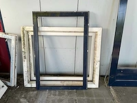 Partij kunstof deuren en kozijnen - afbeelding 12 van  18