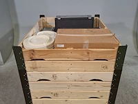 Partij kunststof dienbladen en 5x transportkist - afbeelding 1 van  8