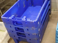Partij kunststof kratten - afbeelding 2 van  4