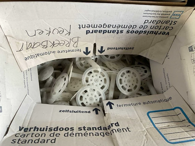 Partij kunststof onderdelen - afbeelding 8 van  8