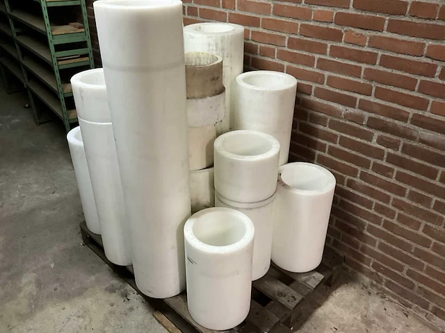 Partij kunststof rollen - afbeelding 1 van  4