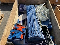 Partij kunststof transportband delen - afbeelding 2 van  2