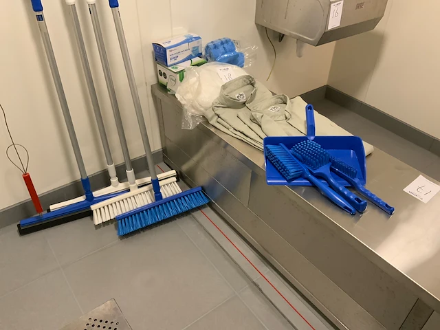 Partij laboratorium toebehoren - afbeelding 1 van  3