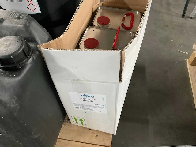 Partij lak/varnish en diversen - afbeelding 3 van  11