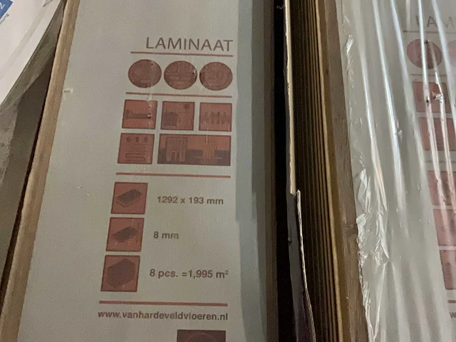 Partij laminaat - afbeelding 6 van  6