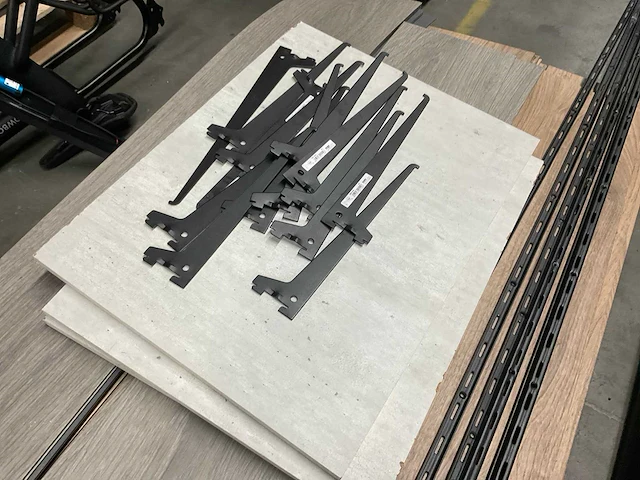 Partij laminaat - afbeelding 3 van  12