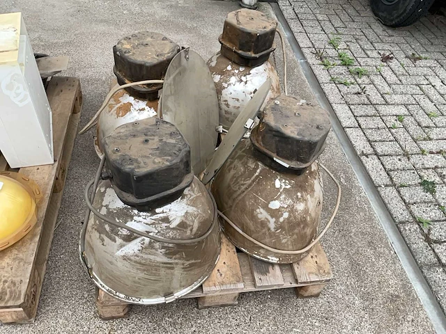 Partij lampen - afbeelding 4 van  5