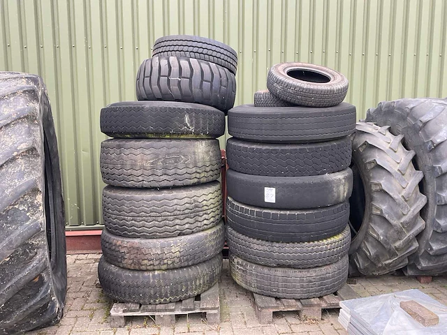 Partij landbouwbanden - afbeelding 3 van  8