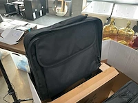 Partij laptoptassen - afbeelding 7 van  9