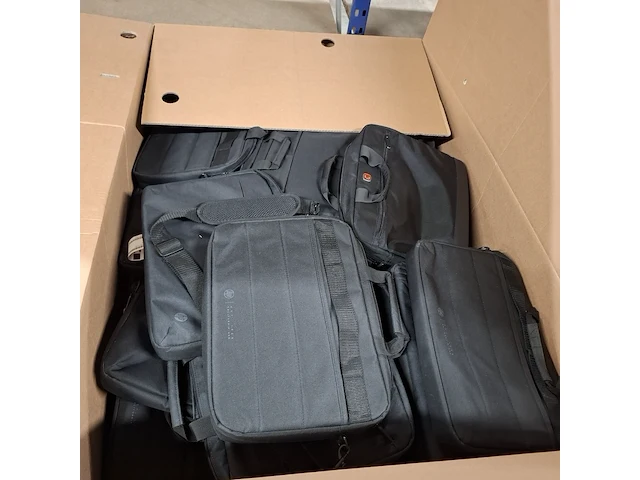 Partij laptoptassen - afbeelding 4 van  4