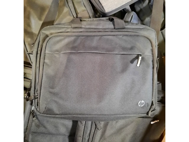 Partij laptoptassen - afbeelding 9 van  14