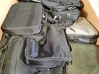 Partij laptoptassen - afbeelding 10 van  14