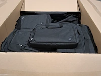 Partij laptoptassen - afbeelding 1 van  3
