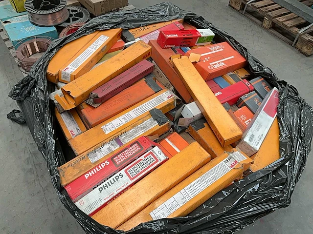 Partij laselektroden - afbeelding 4 van  7